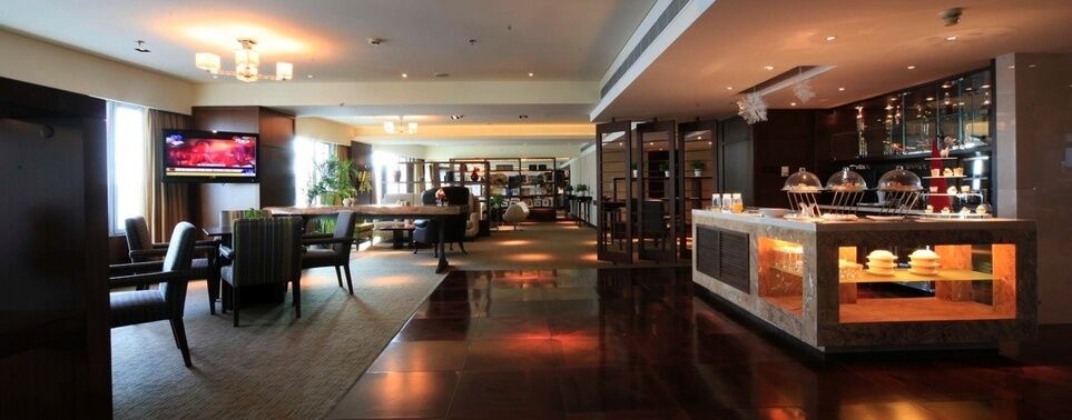 Furama Hotel Dalian Exterior photo